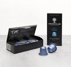 Aroma Club - Nespresso Compatible Capsules (120 St.) - No. 5 Decaf John - Intensiteit 3/5 - Decaf - 100% Aluminium Koffiecups -Beroemde Koffie Winkel 1200x1136
