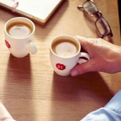 Douwe Egberts Aroma Rood Sticks Oploskoffie - 6 X 25 Zakjes -Beroemde Koffie Winkel 1200x1200 224