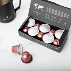 Aroma Club - Proefpakket Nespresso Compatible Capsules (100 St.) - 5 Smaken - Espresso & Lungo - 100% Aluminium Koffiecups -Beroemde Koffie Winkel 1200x1200 53