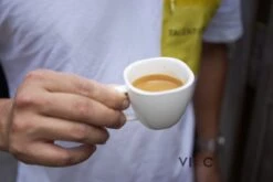 Vietnamese Dark Roast Koffiebonen 500g | 20% Arabica - 80% Robusta | DAM Koffie -Beroemde Koffie Winkel 1200x800 7